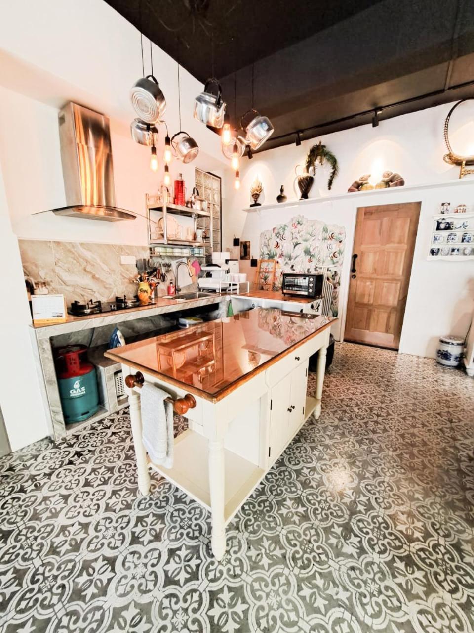 Clocktower 2 Homestay 2-7 Pax At Brinchang, Cameron Highlands Eksteriør billede